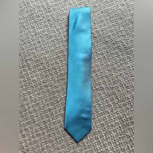 Gino Versache Vibrant Blue Men's Tie - Picture 1 of 3